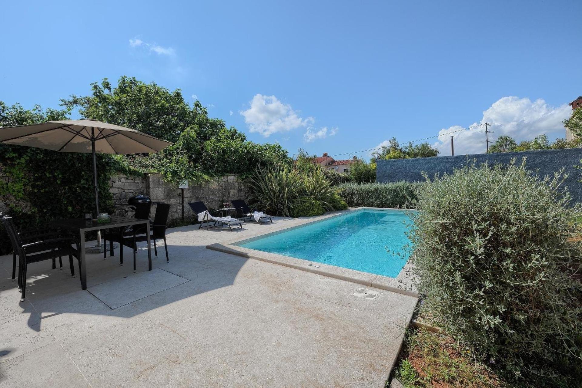 Počitniška hiša Mit Privatpool Fuer 6 Personen Ca 300 Qm In Pula, Istrien Istrische Riviera